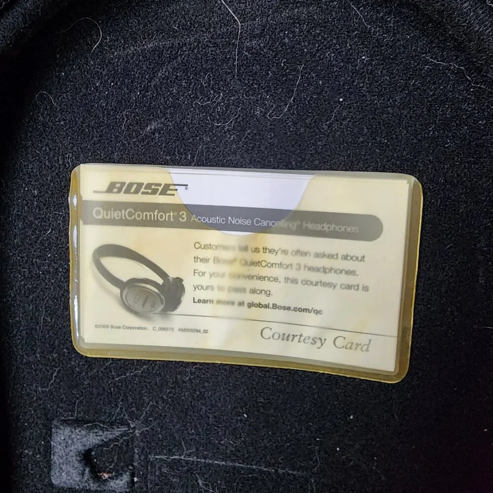 Bose Quiet Comfort 3 Acoustic Noise Cancelling Headphones - Picture 3 of 5